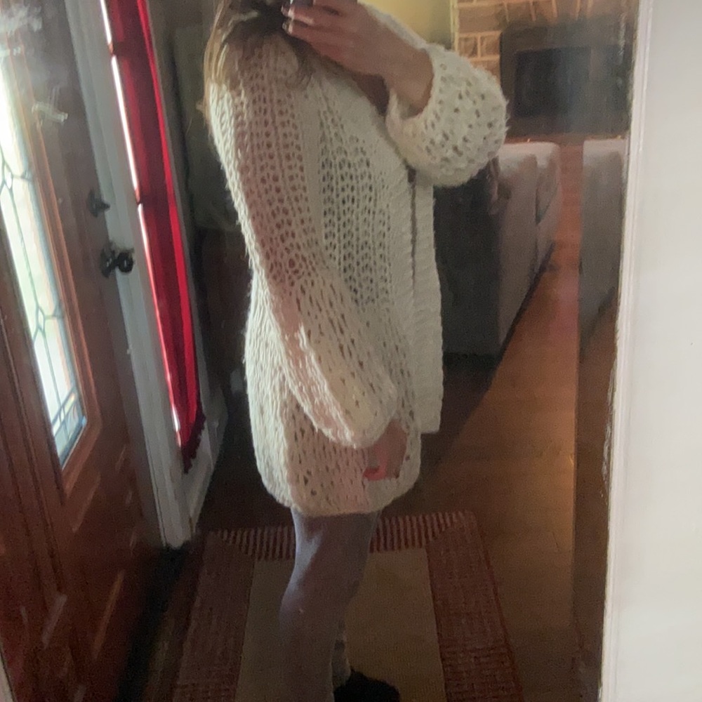 Sweater - Picture 4 of 7